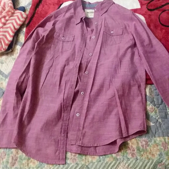 Shirt - Picture 1 of 1